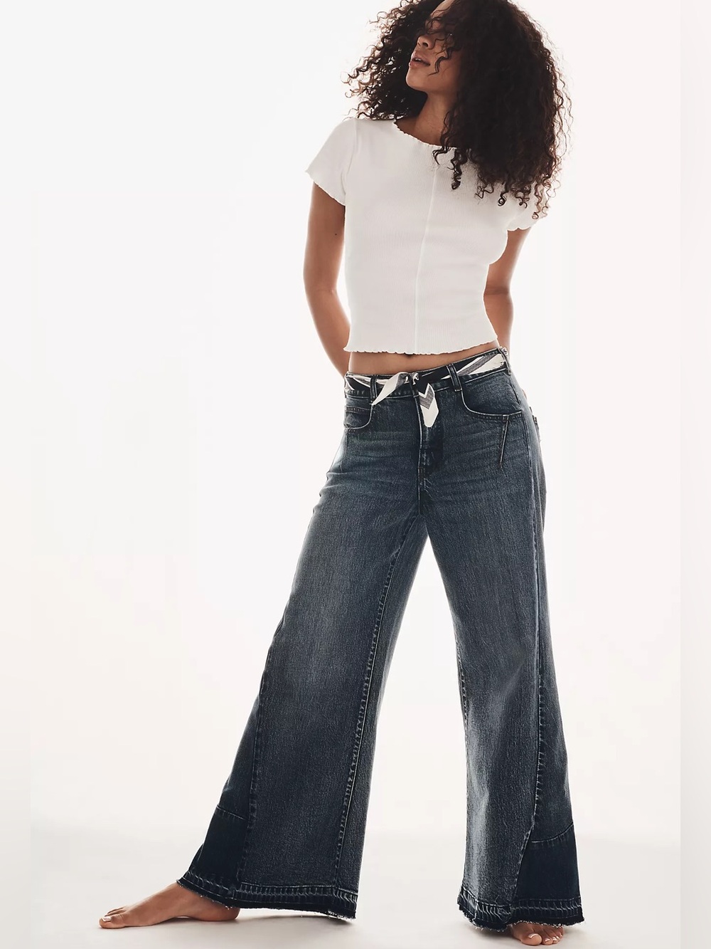 Pilcro Darien 70s Paneled Wide-Leg Flare Jeans Size 28